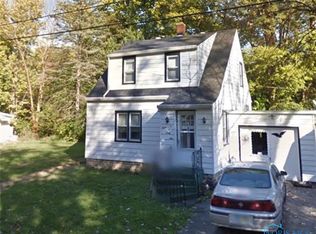 869 Summit St, Defiance, OH 43512