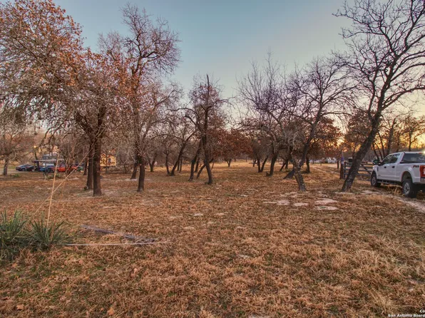 552 PEACEFUL LN LOT 7, San Antonio, TX 78264