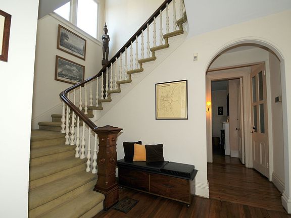 Grand Staircase
