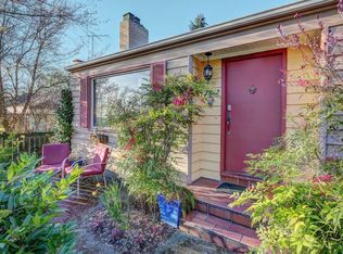2822 NE 68th St #A, Seattle, WA 98115
