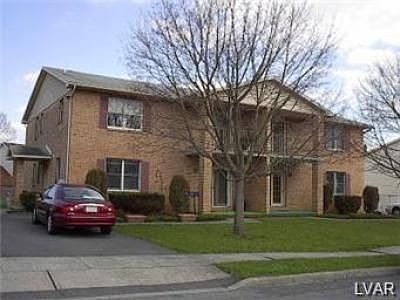 1st image of 21 Rosemont Ct