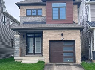52 Cresthaven Hts, Thorold, ON L2V 0K6