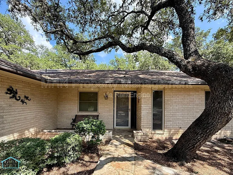 7010 Forest Way St — Photo 1