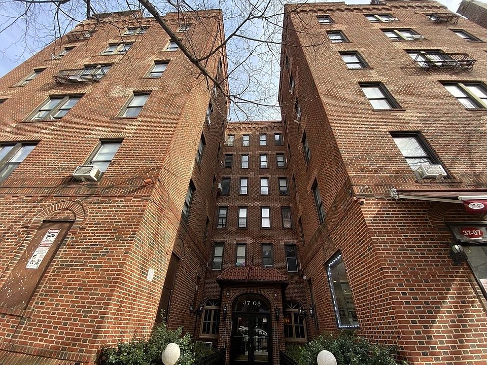 1st image of 3705 80th St APT 1A