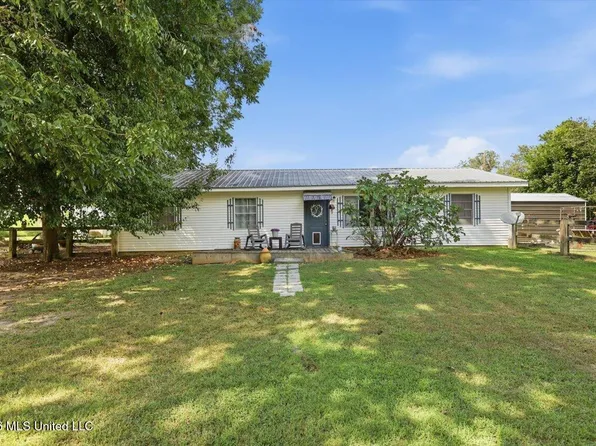 465 Midway Rd, Lena, MS 39094