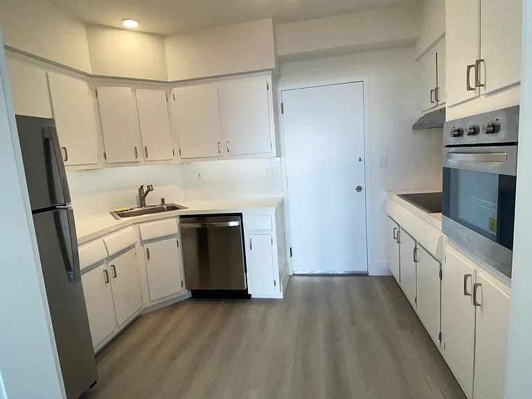 1430 Brickell Bay Dr #603 — Photo 15