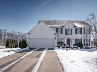 4690 Quincy Dr, Akron, OH 44321