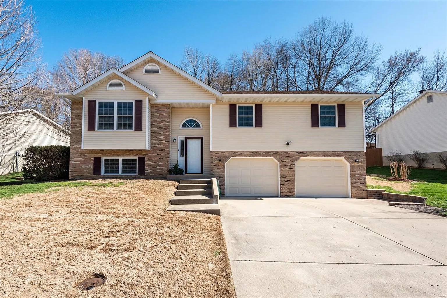 104 Woods End photo 1