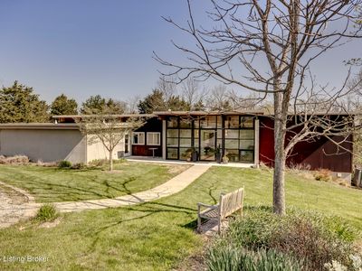 3611 Red Oak Dr, La Grange, KY, 40031