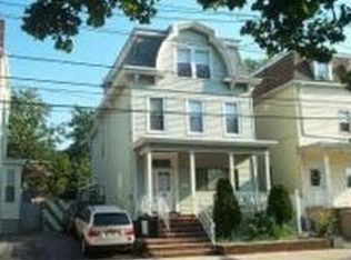 142 W Grand St, Elizabeth, NJ 07202