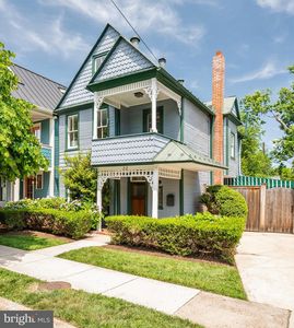 22 E Windsor Ave, Alexandria, VA, 22301