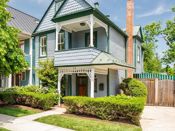 22 E Windsor Ave, Alexandria, VA 22301