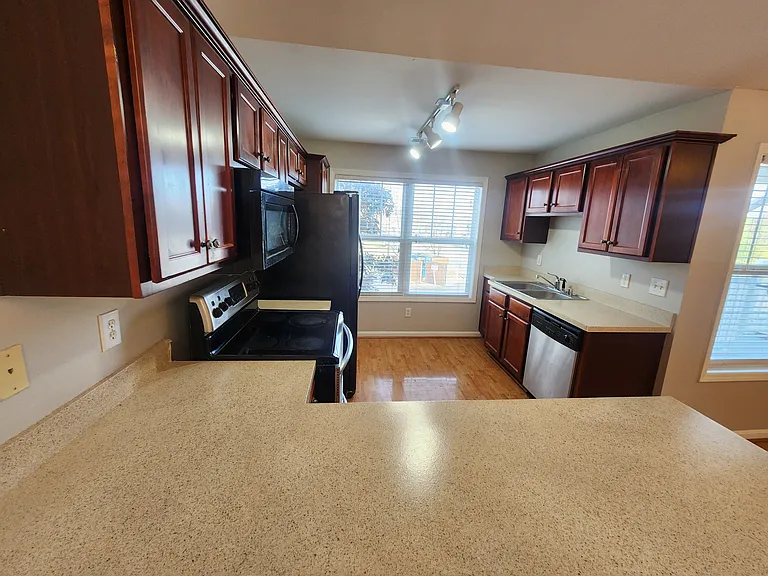 3802 Falcon Crest Dr #228 — Photo 21