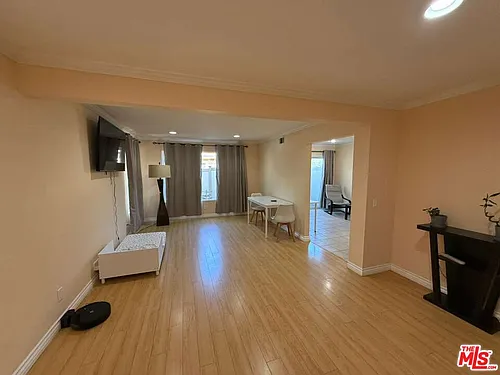 12312 Runnymede St #3 Photo 1