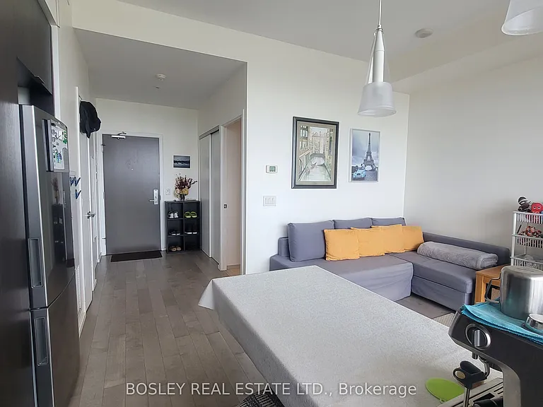 101 Charles St E #4709 — Photo 9