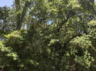 2114 S 13th St, Ocean Springs, MS 39564