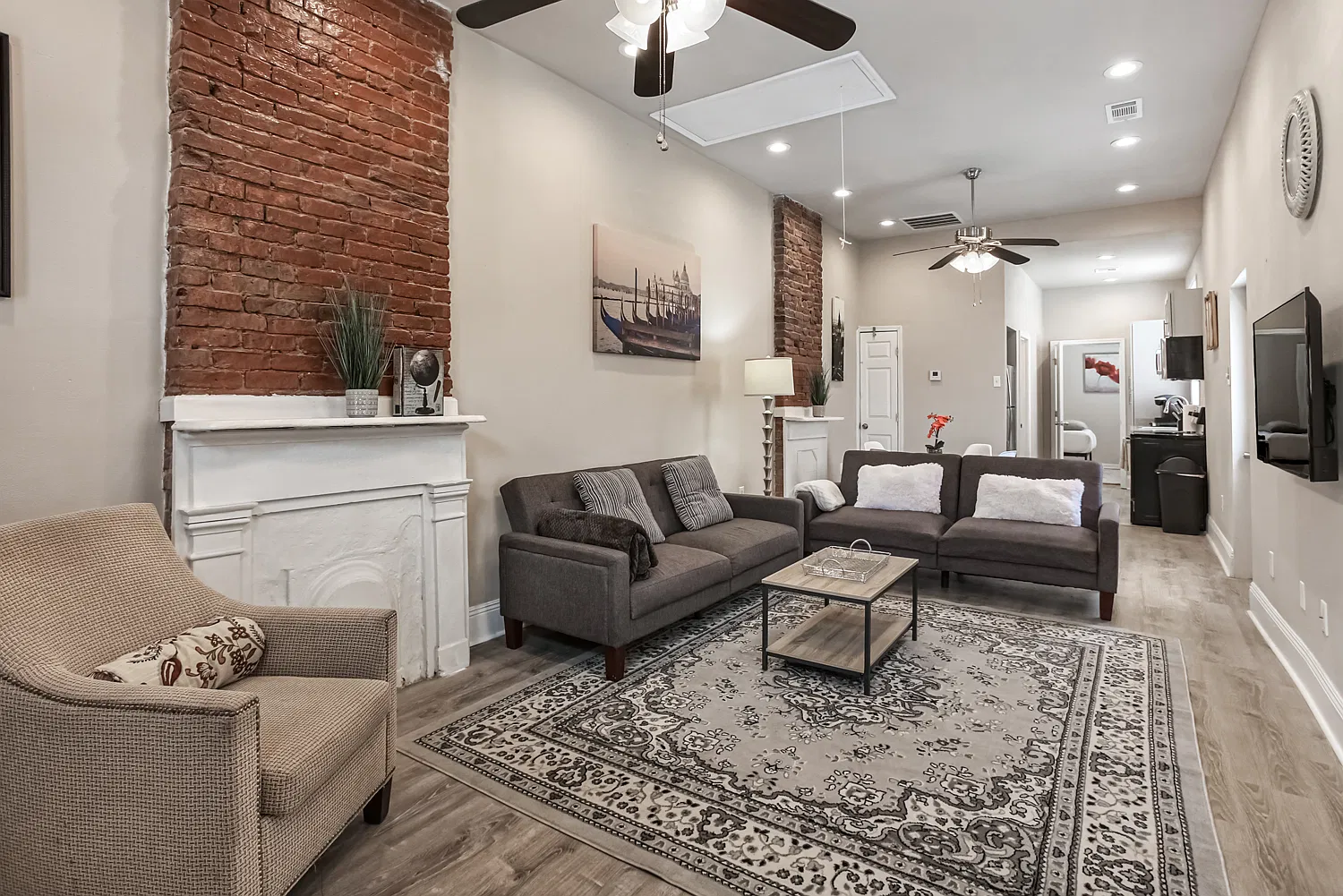 2 bed, 1250 sqft, $1,150 — Photo 1