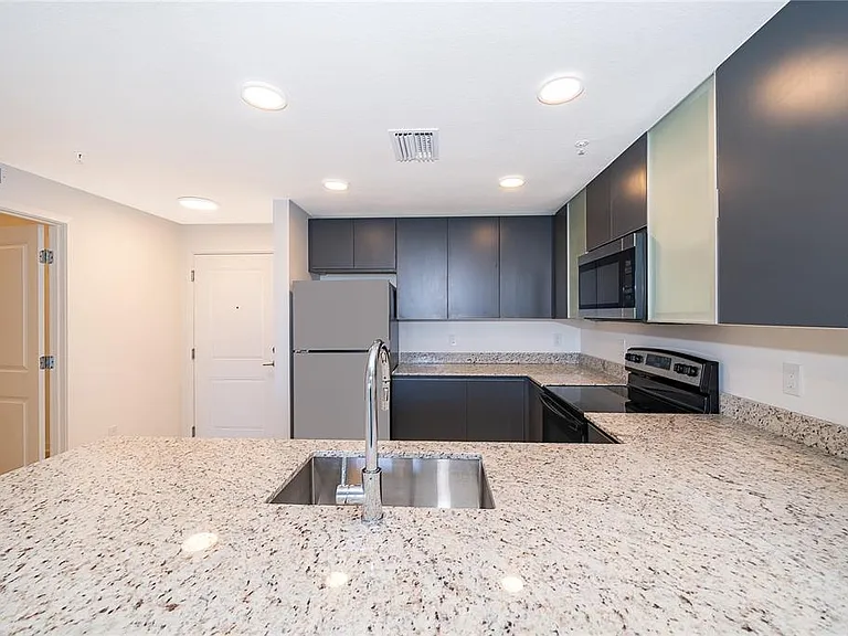 5587 Millenia Park Blvd #113 — Photo 9