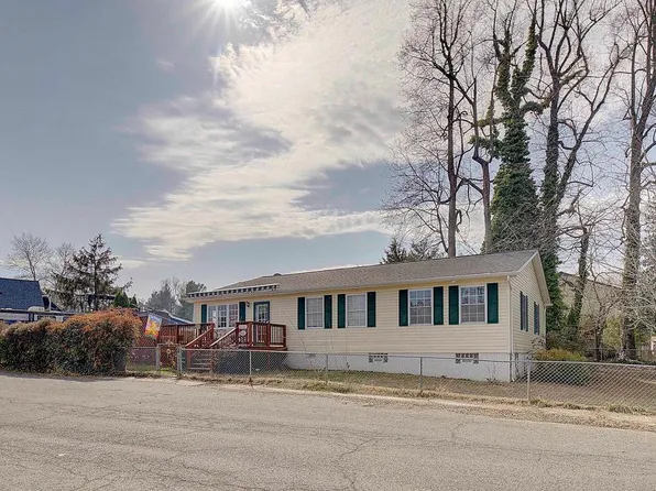 8328 D St, Chesapeake Beach, MD 20732