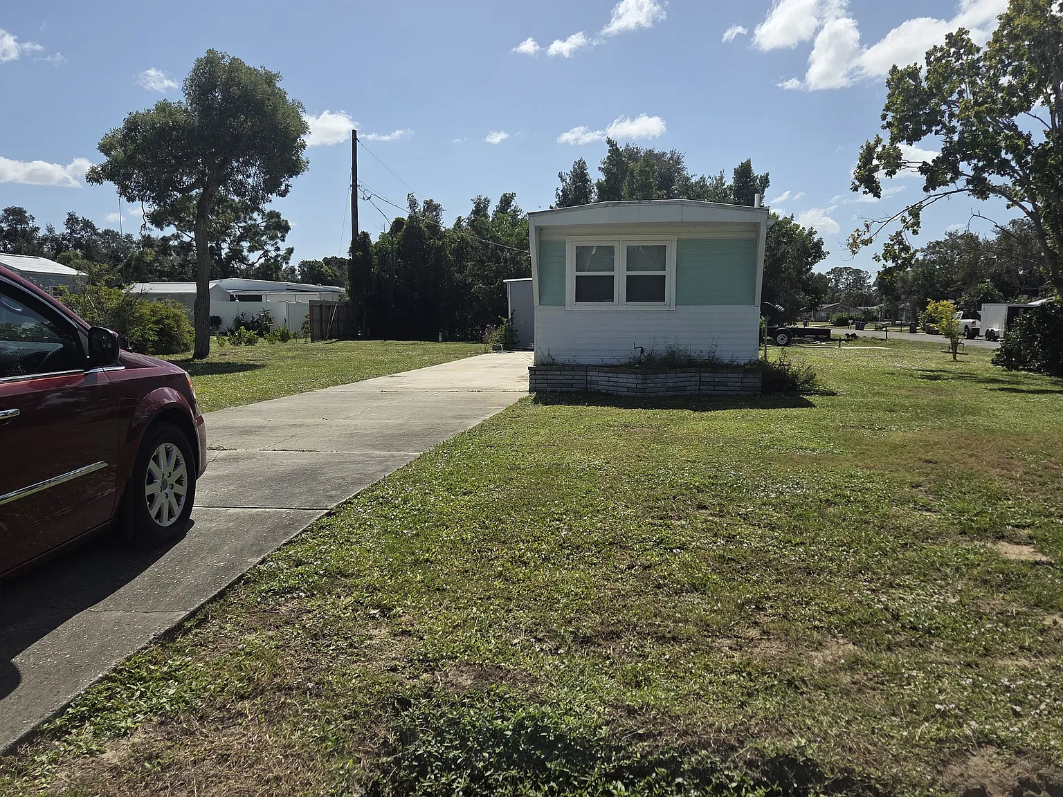 2 bed, 1.5 bath, 719 sqft, $1,490 — Photo 1