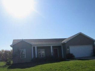 8017 E Pioneer Way, North Webster, IN 46555