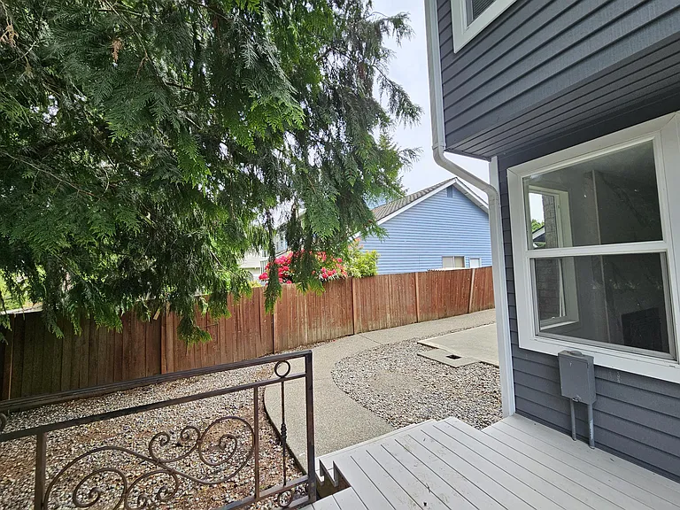 18204 150th Ave SE — Photo 31