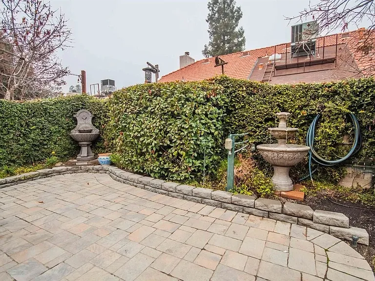 1838 E Shea Dr — Photo 36