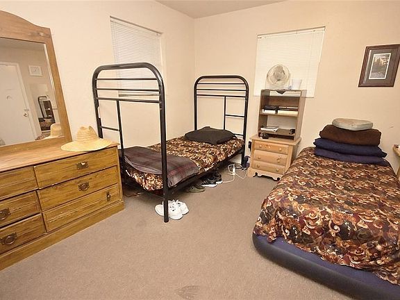 5th image of 9205 Georgian Dr
