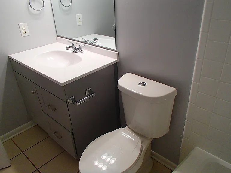 925 Bradford Cir — Photo 23