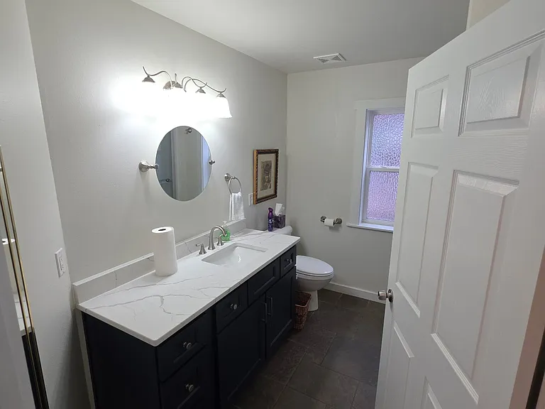 530 E Wapato Ave #A — Photo 6