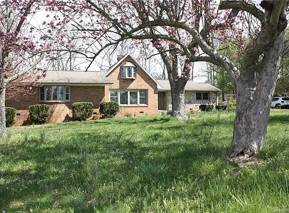4th image of 1613 Arden Dr
