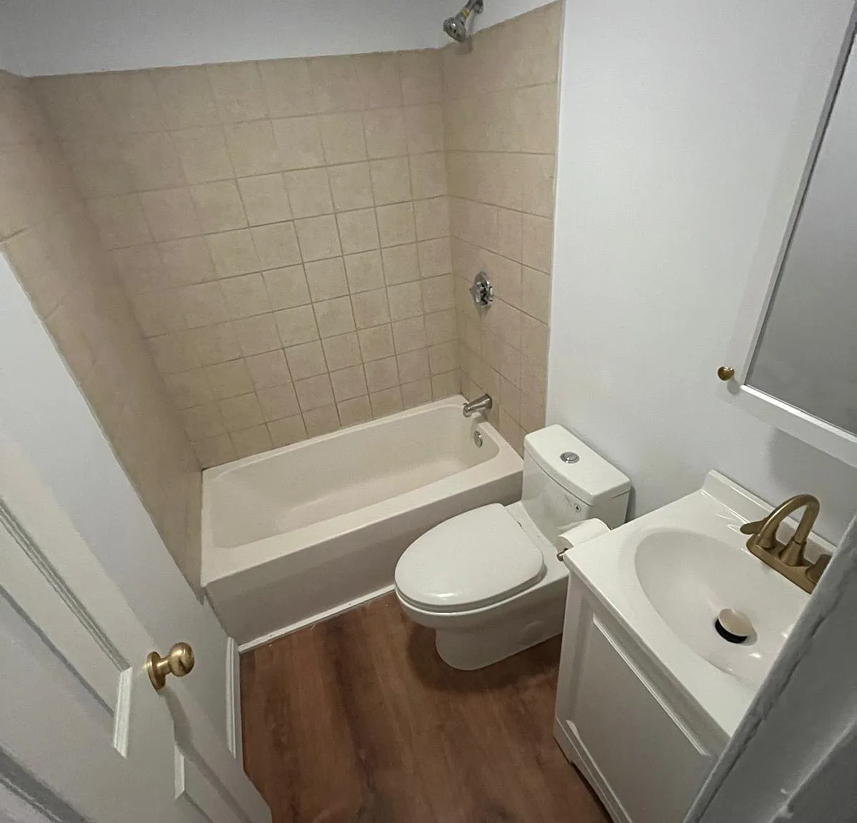 2 bed, 725 sqft, $1,750 — Photo 4