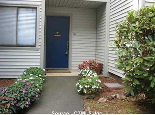 1 Talcott Forest Rd #1Q, Farmington, CT 06032