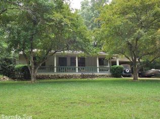 82 Cherokee Rd, Cherokee Village, AR 72529