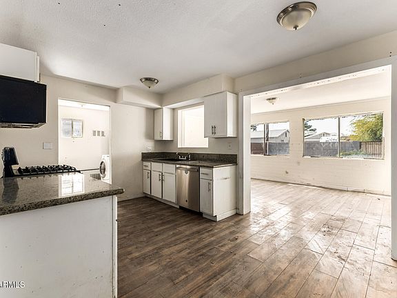 5th image of 12434 N 111TH Drive