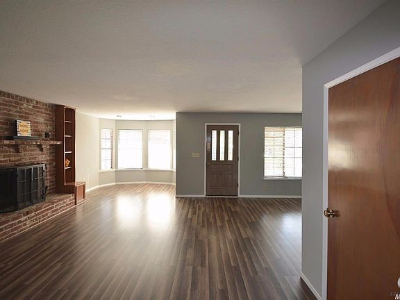 Family Room, Looking towards front door