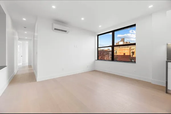 Rented by Tahari Realty LLC | media 33