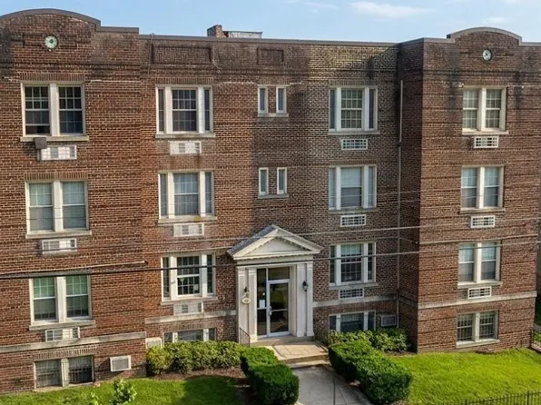 1404 Tuckerman St NW APT 202, Washington, DC 20011