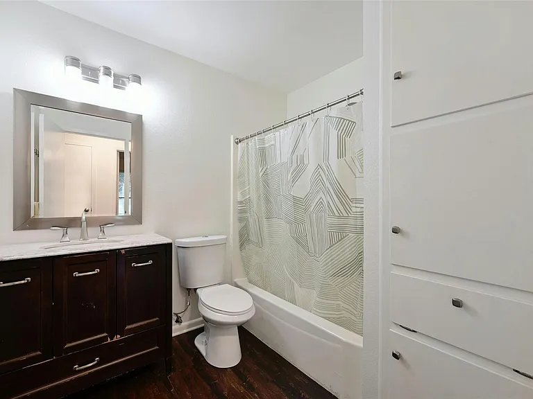 607 Old Stone Rd — Photo 24