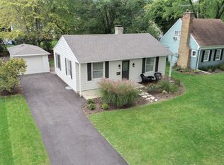 736 McKinley Ave, Geneva, IL 60134