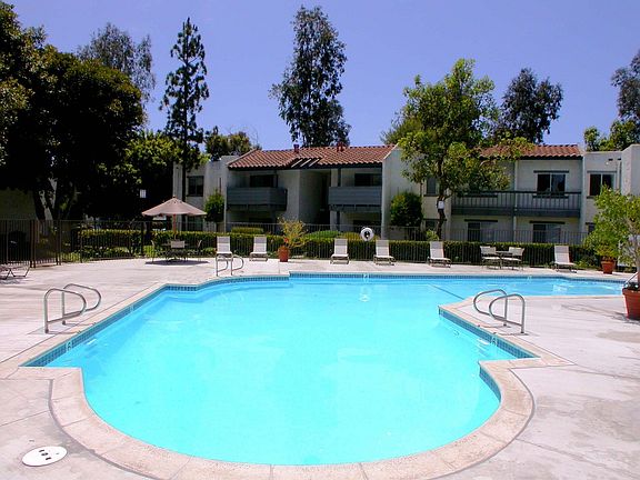 4th image of 5445 Repecho Dr APT F204