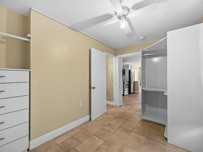 120 Pleasant Pl — Photo 7