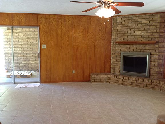 4th image of 515 Sweet Gum Cir