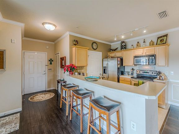 5th image of 255 Old Village Center Cir Unit 9202