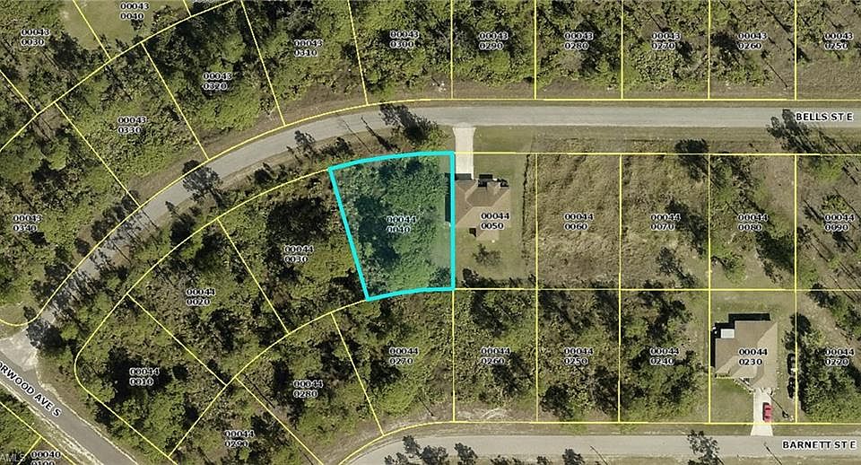 1st image of 1036 Bells St E Lot 4