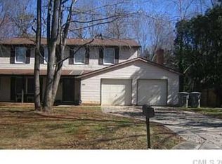 6628 Saddle Point Rd, Charlotte, NC 28212