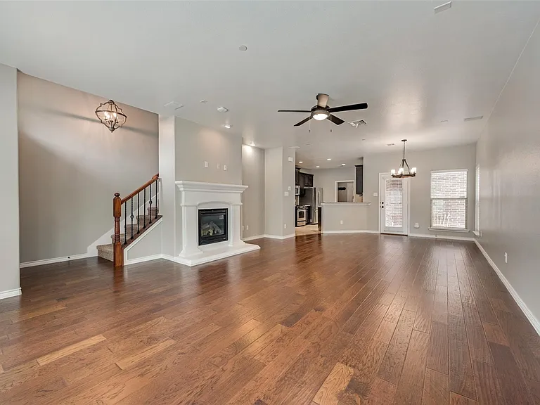 4281 Comanche Dr — Photo 7