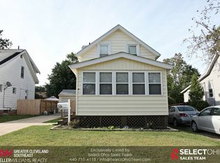 9219 Pinegrove Ave, Parma, OH 44129