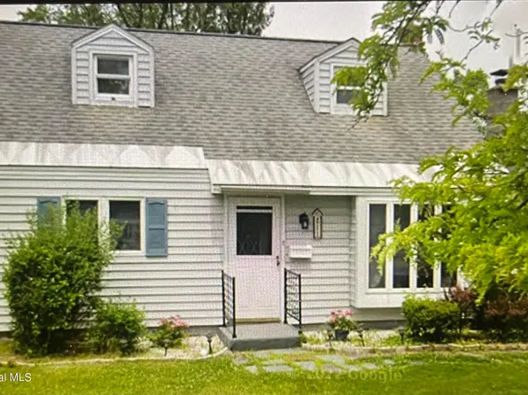 11 David Road, Latham, NY 12110