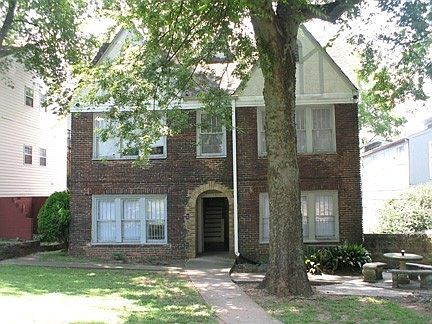 Ballard on 33rd - Blue Canoe